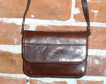 The Trend Made in Italy Crossbody Pouch