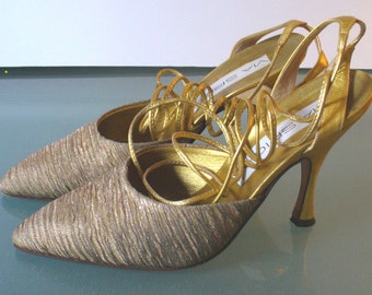 Via Spiga Made in Italy Elegant Gold Shoes Size 7 US