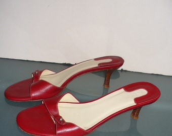 Ann Taylor Made in Italy  Leather Slides Size 7.5US