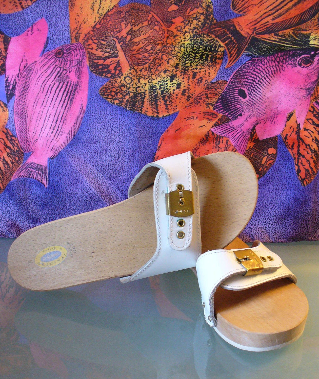 sanuk cloth flip flops