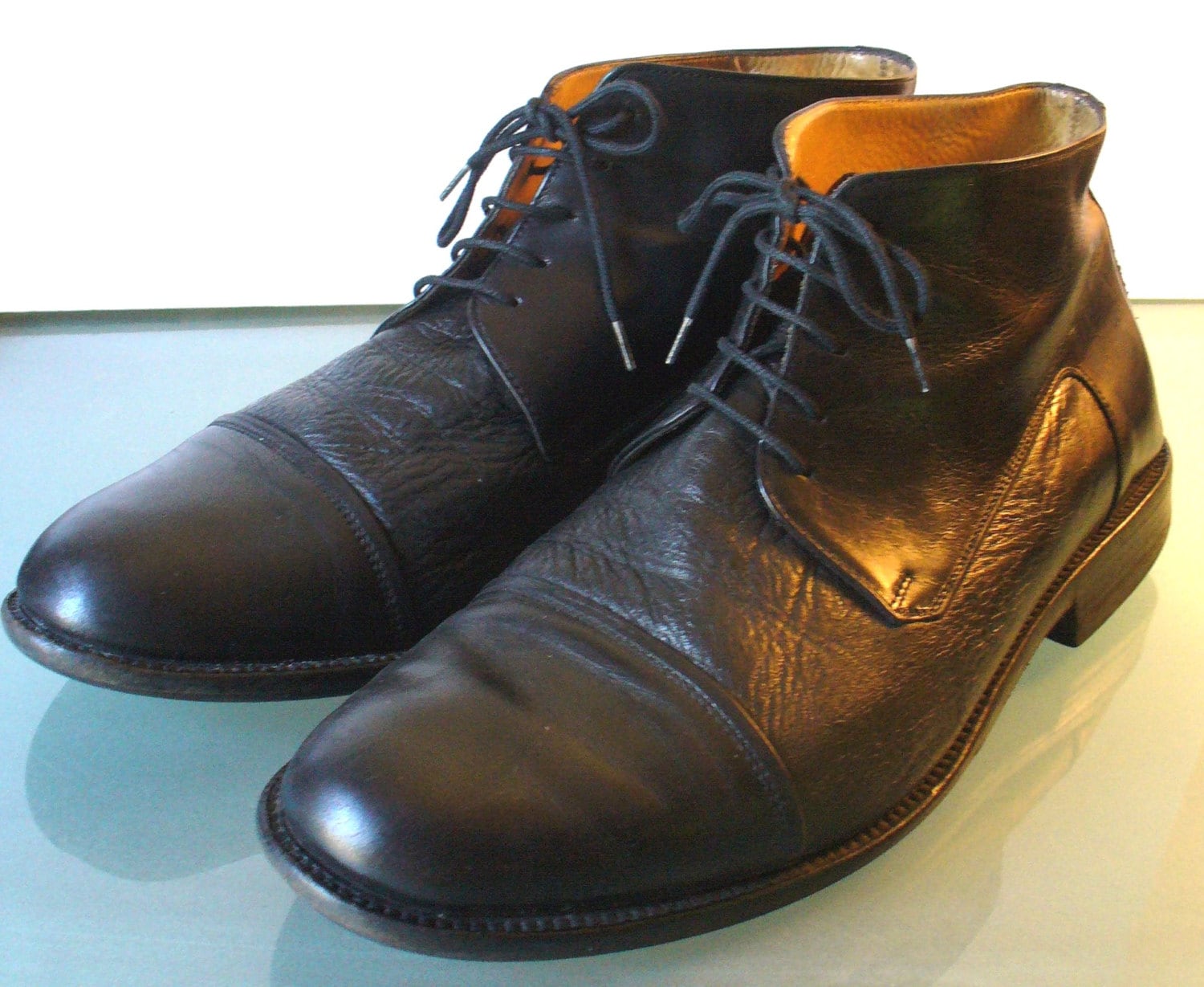 Johnston& Murphy Short Cap Toe Tie Boots Made in Italy