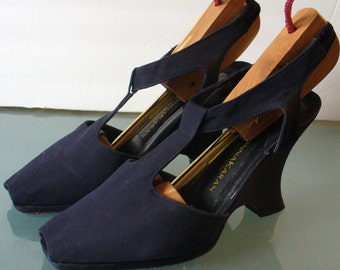 Vintage Donna Karan New York Silk Peep Toe Shoes Made in Italy Size 7