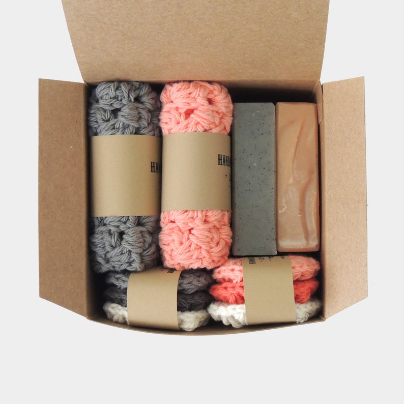 Christmas Gift set for Her Him, 2 Vegan Soaps Washcloth Face Scrubbies, Couple Gift Box Women Men Gray / Peach