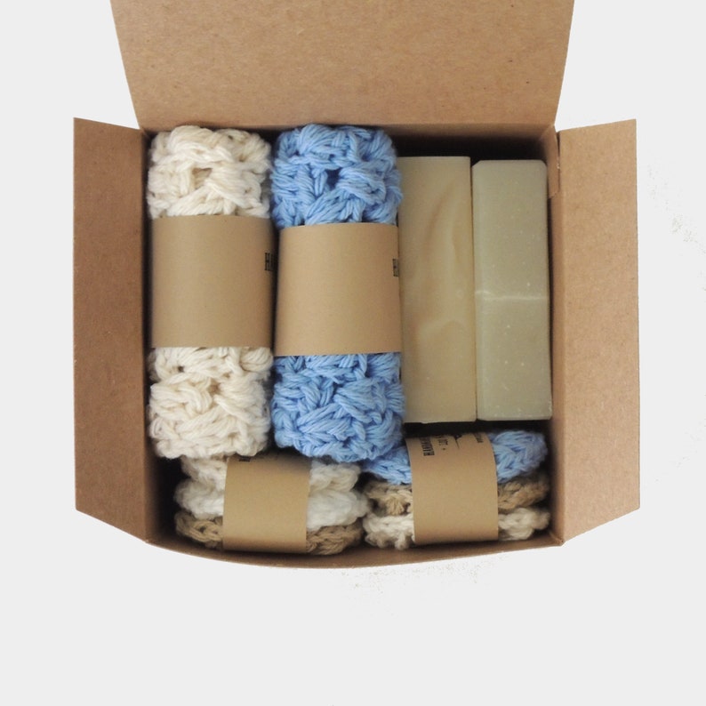 Christmas Gift set for Her Him, 2 Vegan Soaps Washcloth Face Scrubbies, Couple Gift Box Women Men Blue / Natural