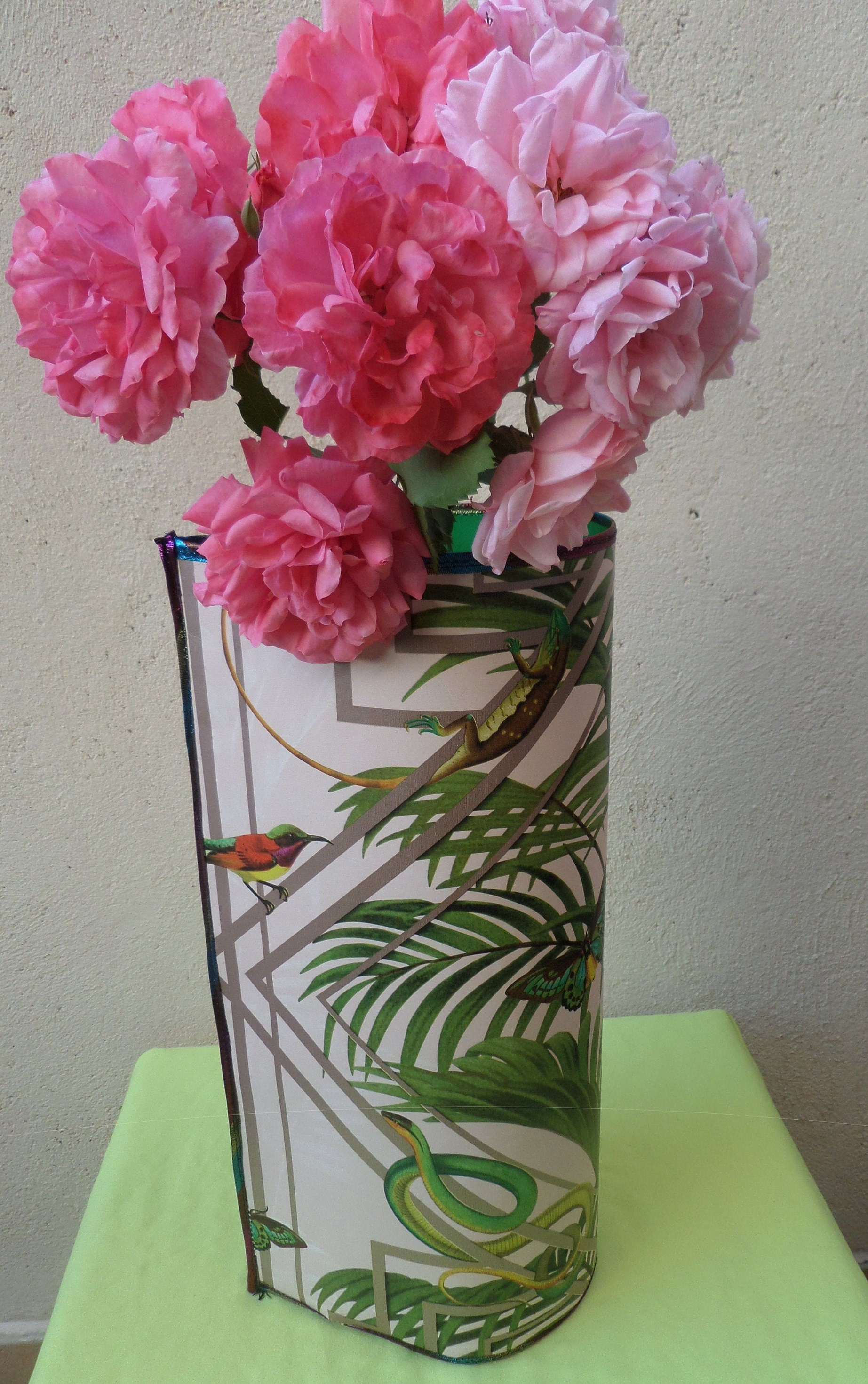 Vase Cache Couvre Papier Art Déco Or Rose Palmier Oiseaux Colibris Perruche Papillon Serpent Créatio