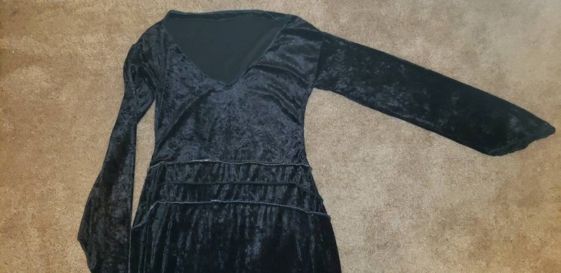 Long Black Velvet Dress