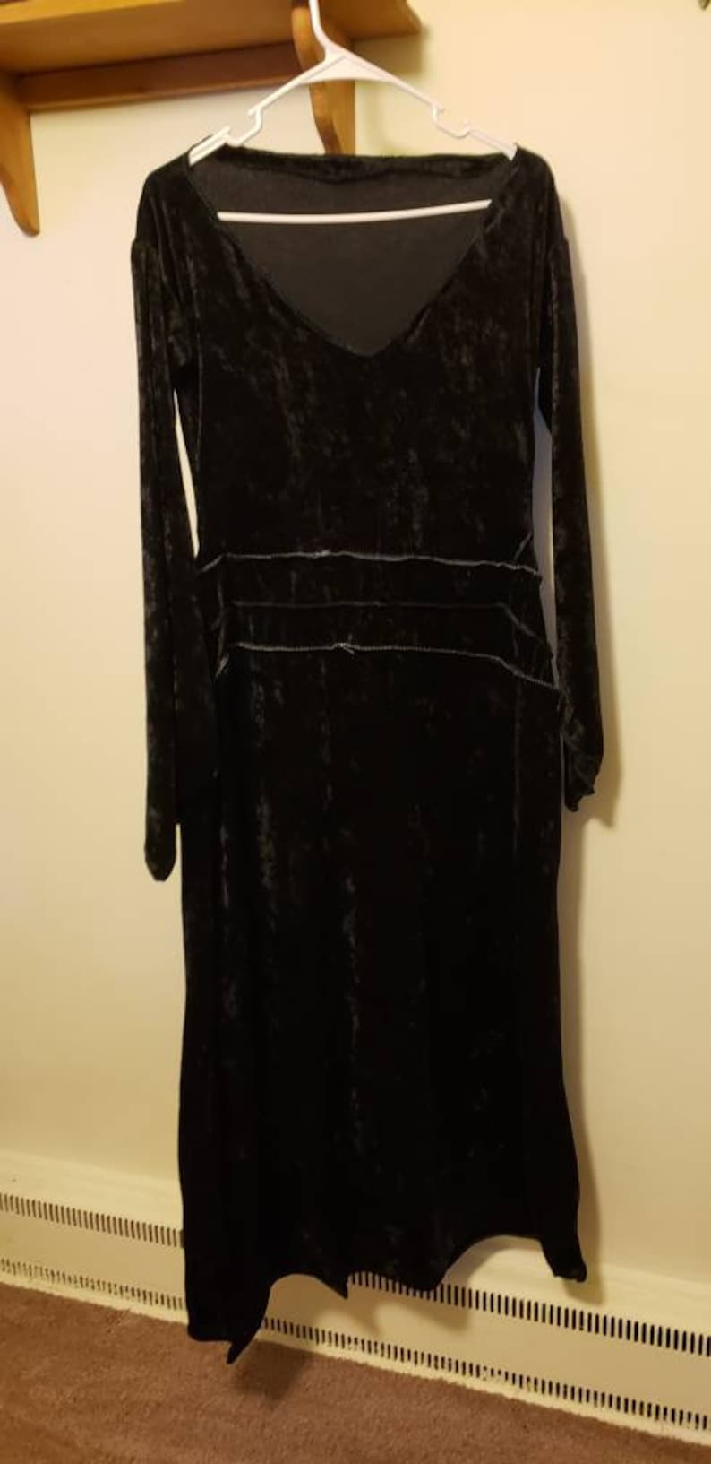 Long Black Velvet Dress