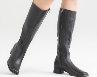 Black patent 146 8 eye boots best sale