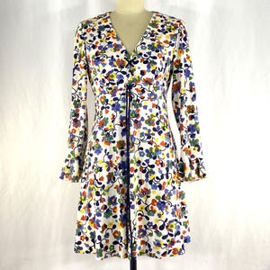 1970er Jahre Florales Minikleid: Figurbetontes Oberteil, geschnürt vorne - S / M