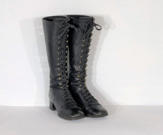 1960s black leather lace up boots - size 7.5 - 196
