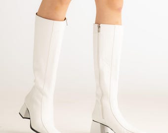 Handmade White Leather Go Go Boots - All Sizes - 1960s Mod Style - Medium Flared Heel