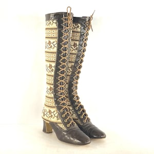 1960s tapestry lace up boots - size 7.5 -  1960s lace up boots - 1960s embroidered boots - 1960s hippie boots - Almost Famous vintage boots