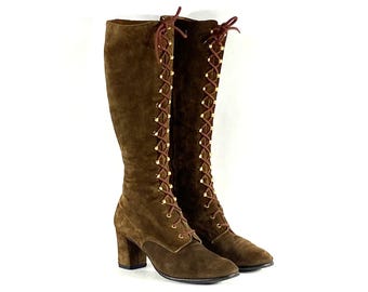 1970s Vintage Suede Lace Up Boots - Dark Brown Boho - Size 7.5