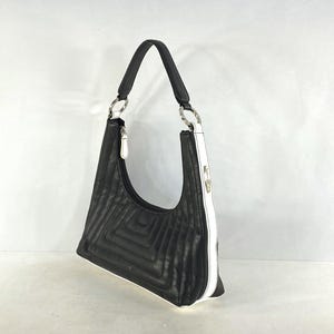 1990s mod black and white leather hobo - vintage Y2K baguette- 1990s vintage purse - leather with chrome fittings - 1990s bag