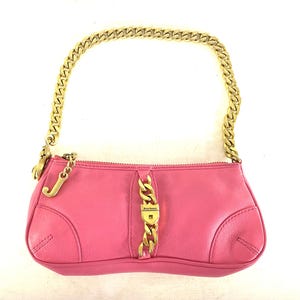 1990s Juicy Couture pink leather mini baguette - Juicy Y2K baguette- 1990s vintage purse with heavy brass chain strap - pink mini baguette