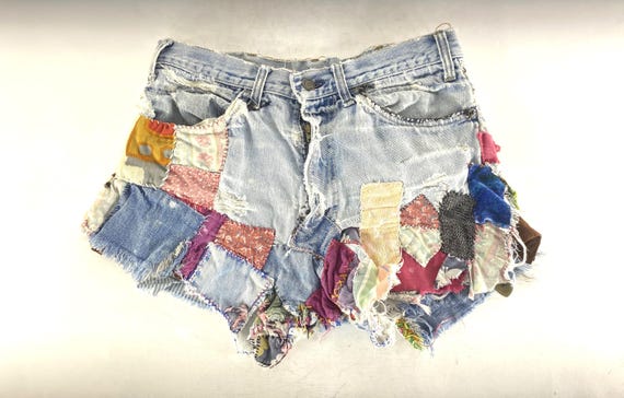 Pantaloncini Levi's con toppe anni '60 e '70 taglia piccola