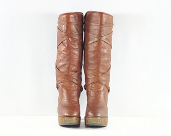 1970s Zodiac Leather Platform Boots: Brown Tiger Wood Heel, Size 7