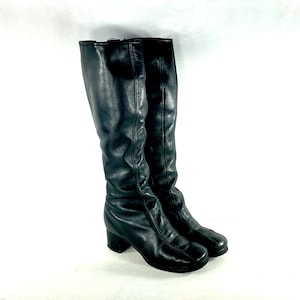 1960s black leather winter boots - size 5.5 - 1960s black leather boots - 1960s winter boots - 1960s go go boots - 1960s mod boots