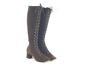 1970s Vintage Suede Lace Up Boots - Dark Brown Boho - Size 7.5