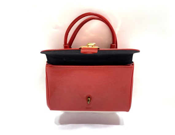 1960's Red Mod Vegan Handbag Purse- 1960s mod pur… - image 7