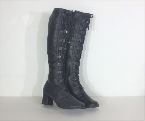 1960s black leather lace up boots - size 6 - mint