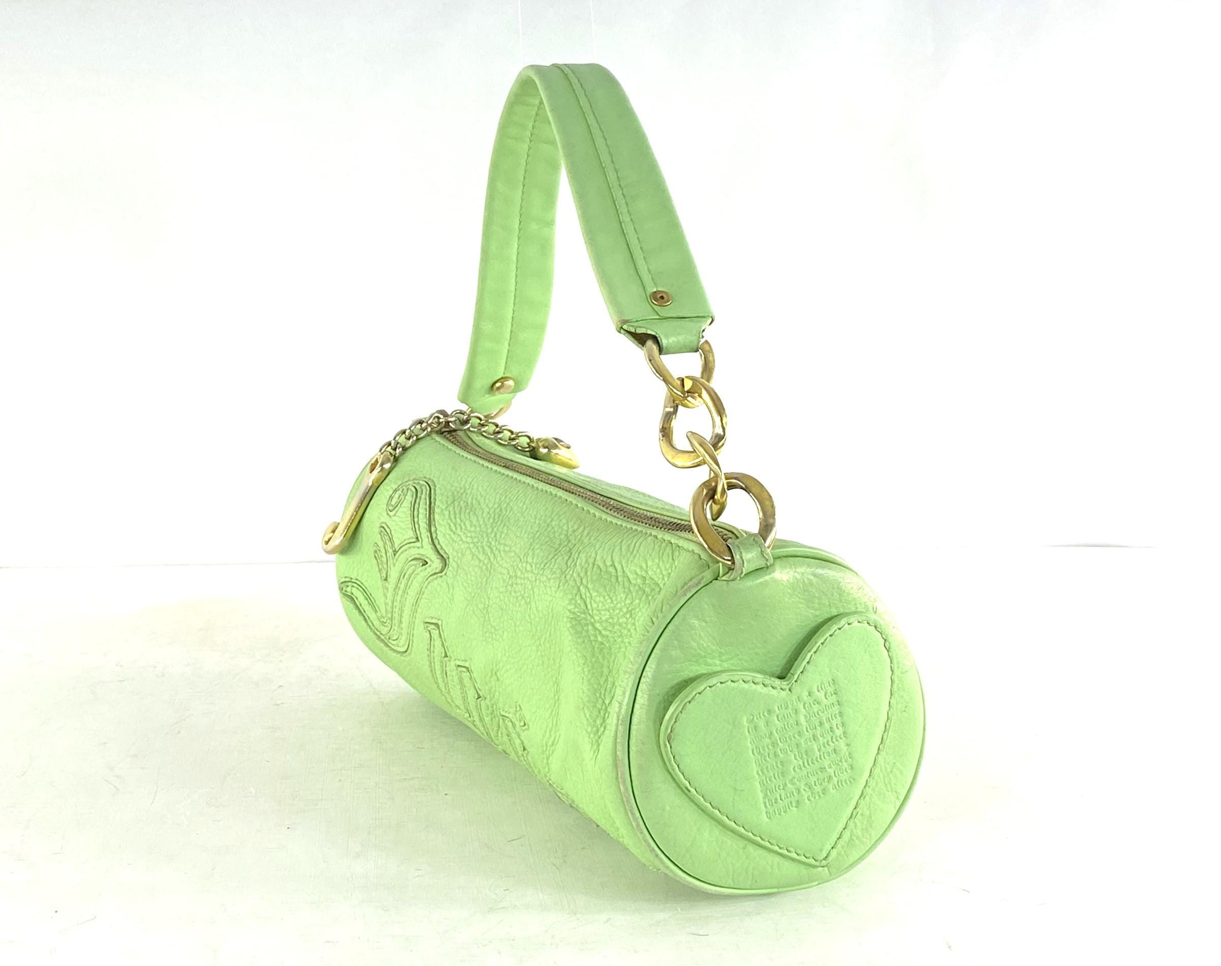 ♡Juicy Couture♡グリーン 緑 パイル ショルダーバッグ　Y2K ♡Juicy Couture♡グリーン 緑 パイル ショルダーバッグ Y2K 【公式通販】