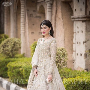 Pakistani white bridal dress image 1