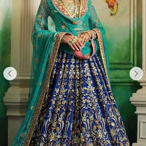 nomi ansari lehenga