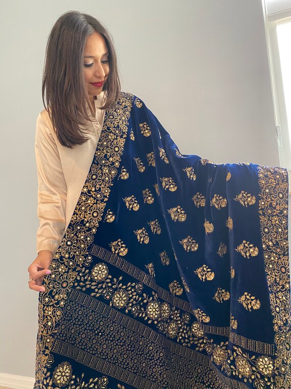 Velvet shawl design Clearance