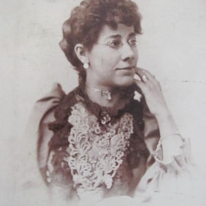 Original Photograph Antique Circa 1800's // Photo Portrait of Lady Woman  // RPPC CDV Cabinet Card 19th Century Early