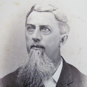 Fotografía original antigua alrededor de 1800 // Retrato fotográfico de un caballero con barba // Tarjeta de gabinete CDV de RPPC, principios del siglo XIX