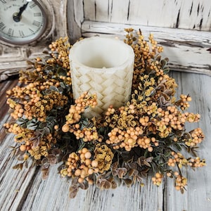 Golden Harvest Berry & Flower Spikes Autumn Pillar Candle Ring