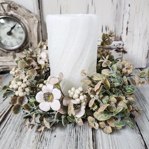 Cream Flower, Berry & Ombre Greenery Neutral Cottage Candle Ring