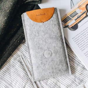 Refined iPhone 15 Case for the Mindful Individual, Brown Leather & Anthracite Wool Felt, Easy Pull-Out Leather String Knot image 8