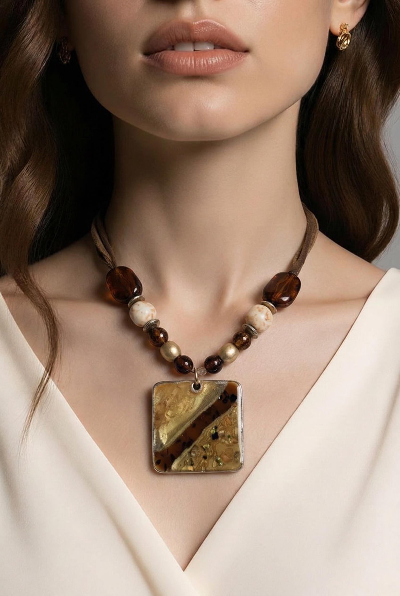 Laura Ashley Necklace - Etsy