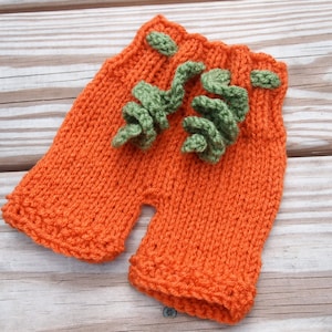Newborn baby hand knitted PUMPKIN PANTS great for Photography Props