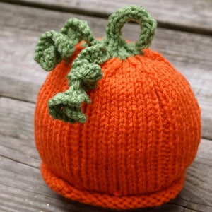Newborn Baby Pumpkin Hat Perfect for Photography Props