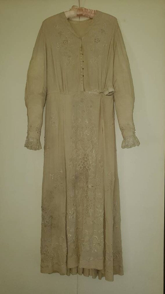Vintage 1890s Silk Embroidered Dress • Antique Vi… - image 6