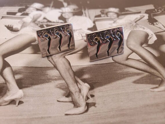 Vintage Mid Century Cuff Links • Burlesque • Showg