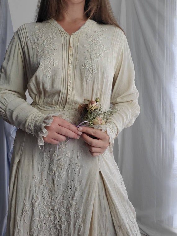 Vintage 1890s Silk Embroidered Dress • Antique Vi… - image 2