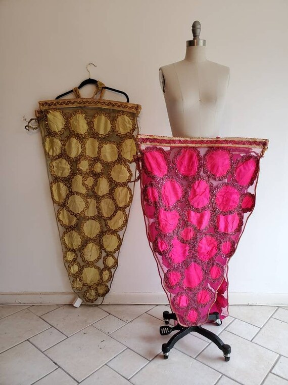 Vintage Mid Century Circus Showgirl Costume • Roya