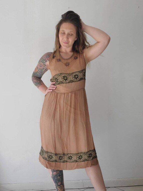 Vintage 1920s 30s Tissue Silk Beaded Dress • Dropp
