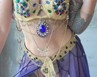 Traje de vedette Mata Hari vintage, traje de escenario burlesque, sujetador y falda de paneles.