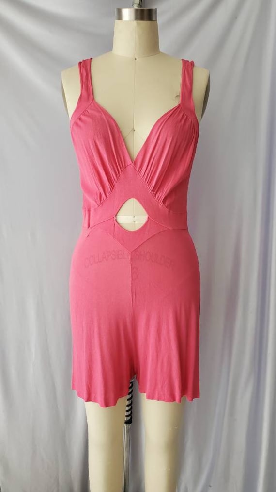 Vintage 1940s Pink Rayon Romper • Cut Out Peek-a-… - image 6