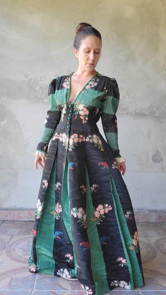 Antique Vintage Moire Silk Taffeta Gown Floral Em… - image 3