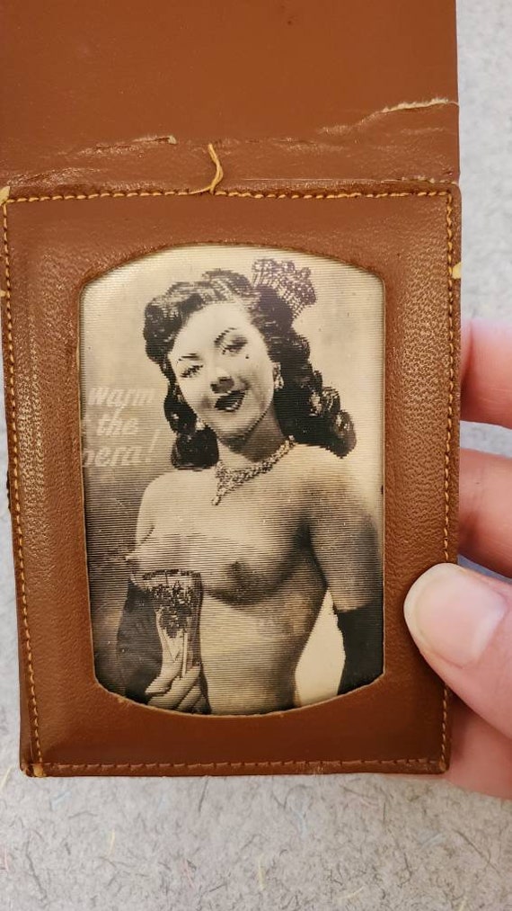 Vintage 1940s 1950s Lenticular Photo Pinup Wallet… - image 6