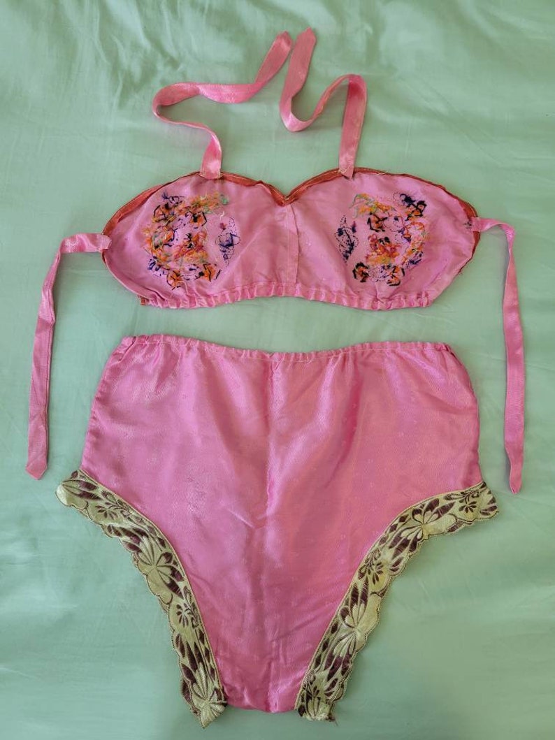 Vintage 1940s 50s Sweetheart Souvenir Lingerie Set Embroidered Dragons Vintage Lingerie Bikini image 3