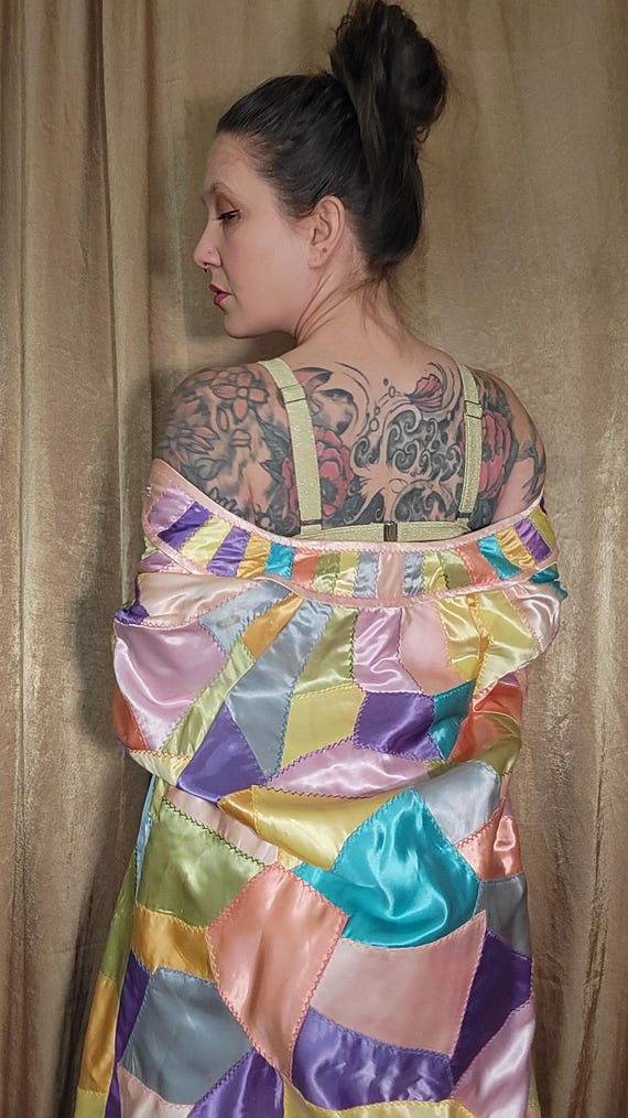 Vintage Satin Patchwork Jacket Robe Showgirl Boud… - image 5