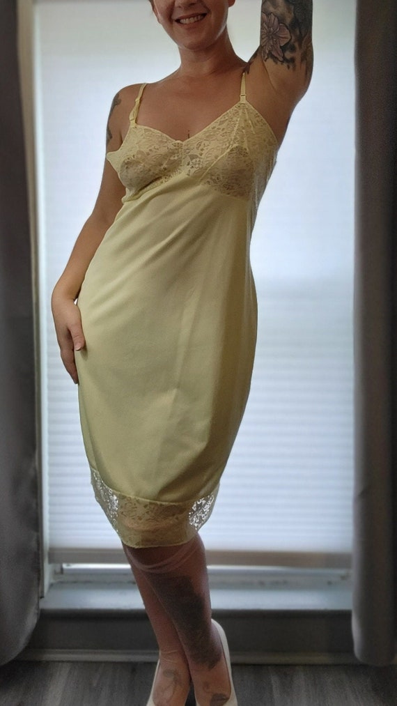 kate hudson yellow dress Andie Anderson How to Lose a Guy in 10 Days – LausenCrafts New Summer Fashion Elegant Color:Light Purple Print sleeves