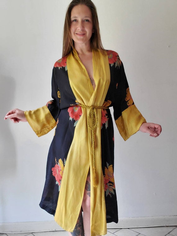 Vintage 1930s Art Deco Robe • Boudoir Dressing Rob